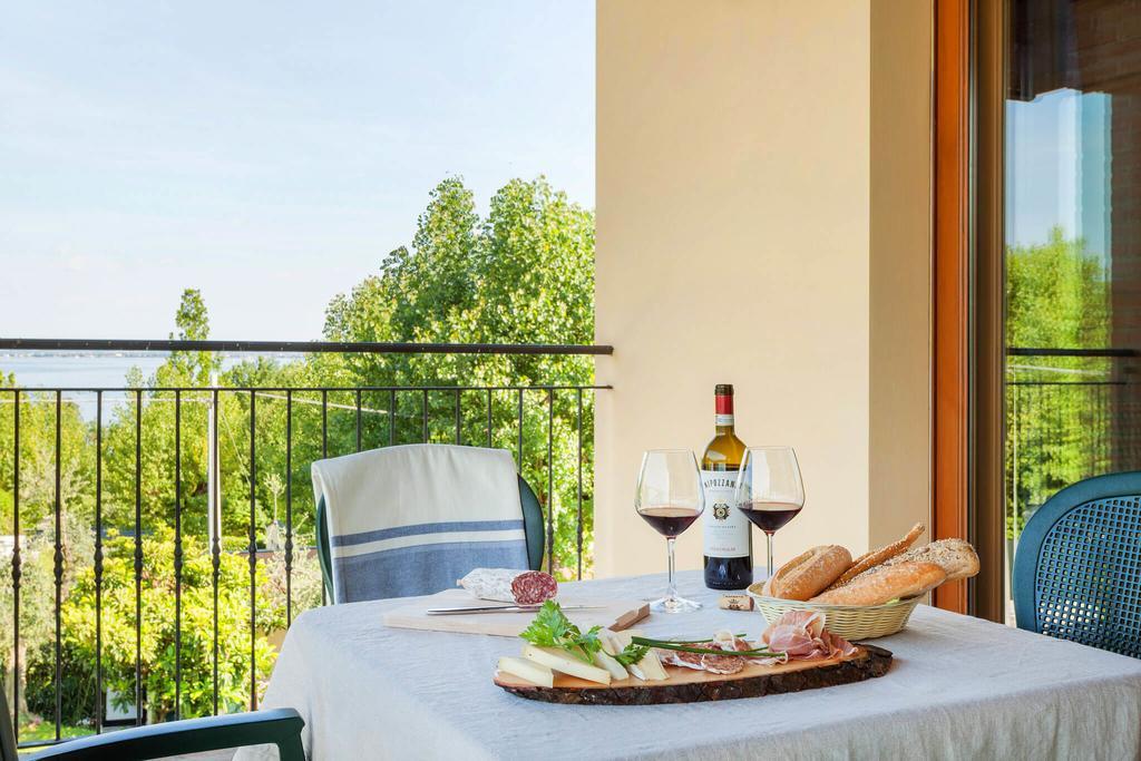 Camping Piantelle Moniga del Garda Eksteriør bilde