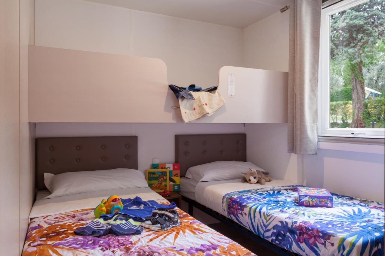 Camping Piantelle Moniga del Garda Eksteriør bilde